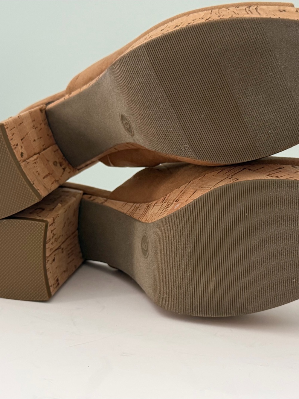 Universal Thread Beige Faux Suede Block Heel Open Toe Mules for Women size 9 - Picture 7 of 14
